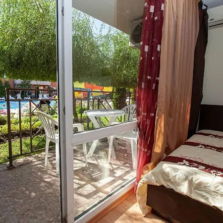 Апартамент STUDIO в апарт-отеле  Holiday Fort Golf Club